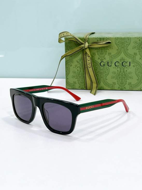 Picture of Gucci Sunglasses _SKUfw79164052fw